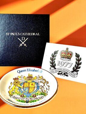 Queen Elizabeth Silver Jubilee 1952-1977 Trinket Dish by Wood & Sons England